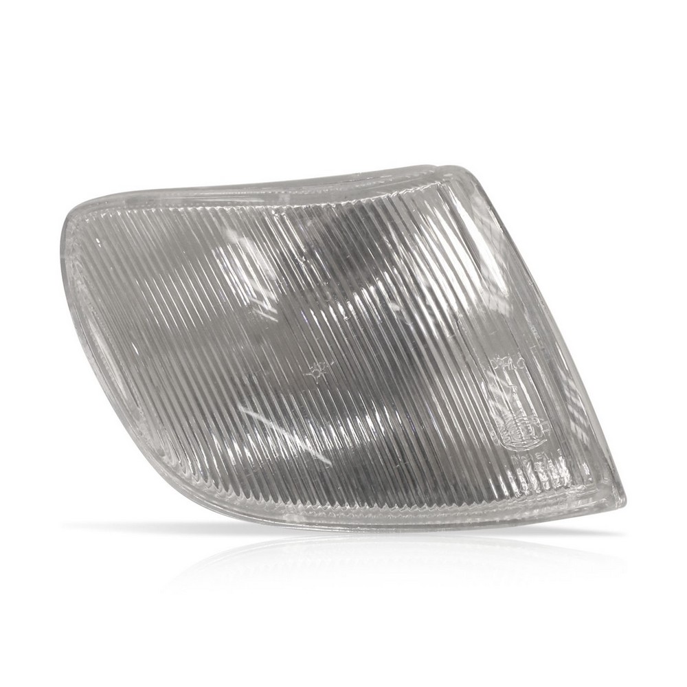 Aplique do Para-choque lado direito Automotive Imports ZN666003