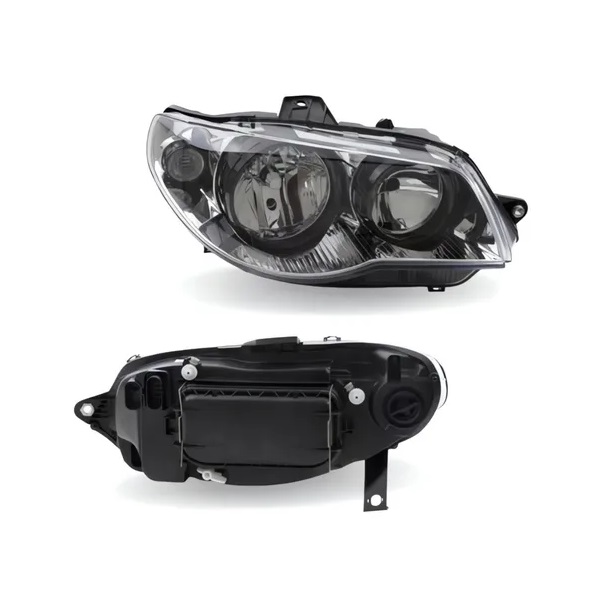 Farol Principal Máscara Cromada Aro Preto H7/H7 lado direito Arteb 0160764