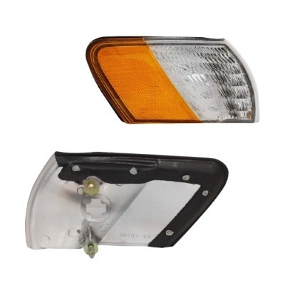 Lanterna dianteira lado direito Automotive Imports ZN1313292