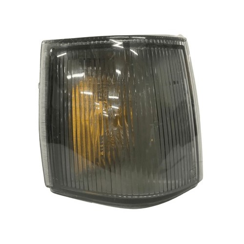 Lanterna Fumê dianteira lado direito Mikron 0092C