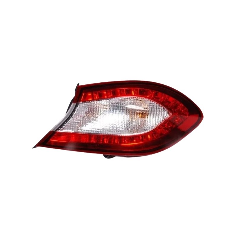 Lanterna traseira lado direito Chery M123773020