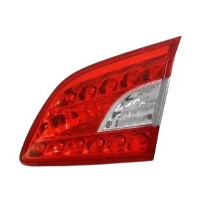 Lanterna traseira lado direito Automotive Imports ZN1313426