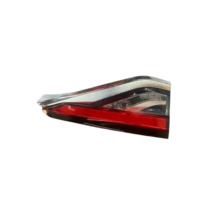 Lanterna traseira lado direito Toyota 8158102D30