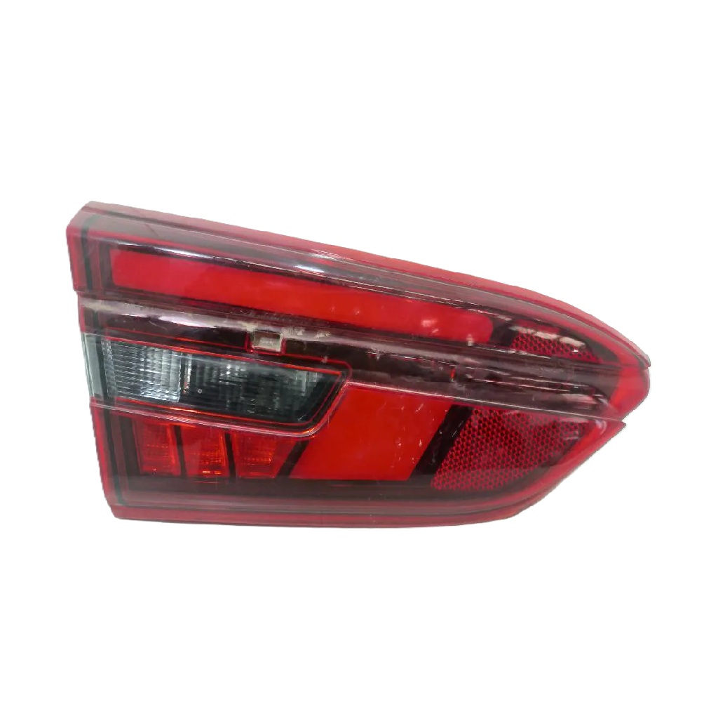 Lanterna traseira lado esquerdo Chery J604433030FL