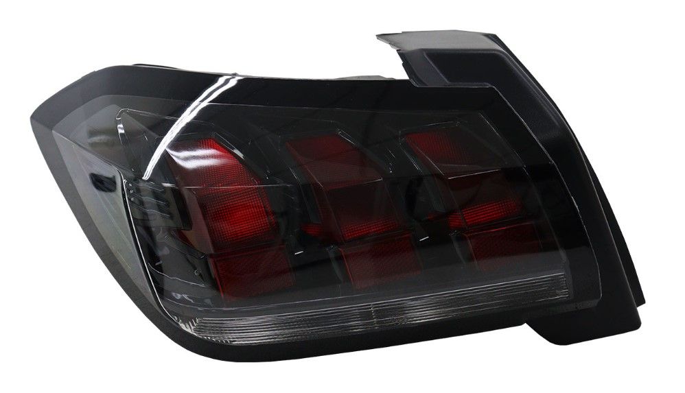 Lanterna traseira lado esquerdo Automotive Imports ZN6160321