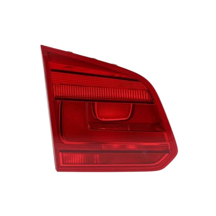 Lanterna traseira lado esquerdo Volkswagen 5Z9945093R