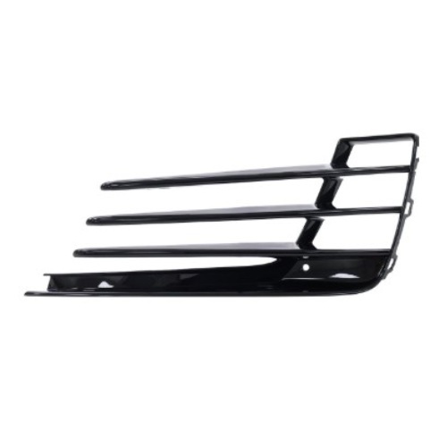 Moldura do Farol de Milha lado direito Automotive Imports BR123722