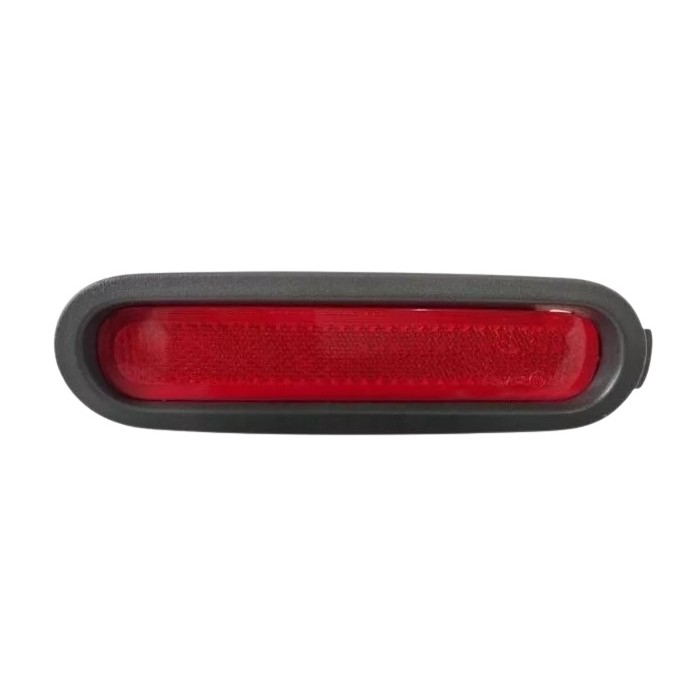 Refletor de Para-choque lado direito Fiat 100184518